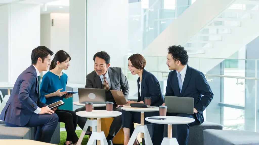 社内でのミーティング